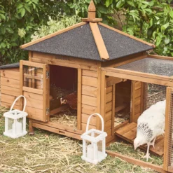 sweeek Pollaio in legno con recinto per 2 galline