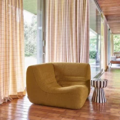 sweeek Poltrona angolare in bouclé testurizzato