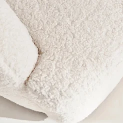 sweeek Poltrona girevole 360º in metallo e bouclé