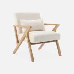 sweeek Poltrona scandinava in legno di hevea e bouclé