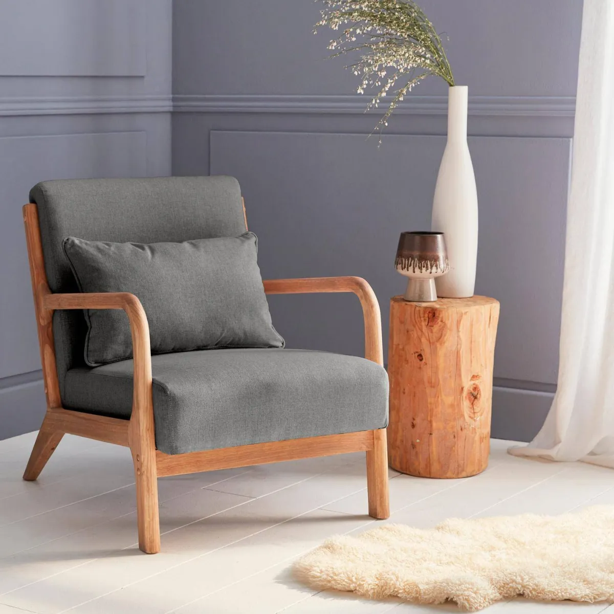 sweeek Poltrona scandinava in legno e tessuto con braccioli