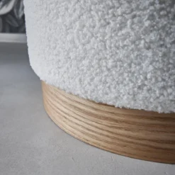sweeek Pouf scandinavo in bouclé