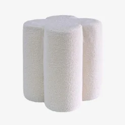 sweeek Pouf trifoglio in bouclé