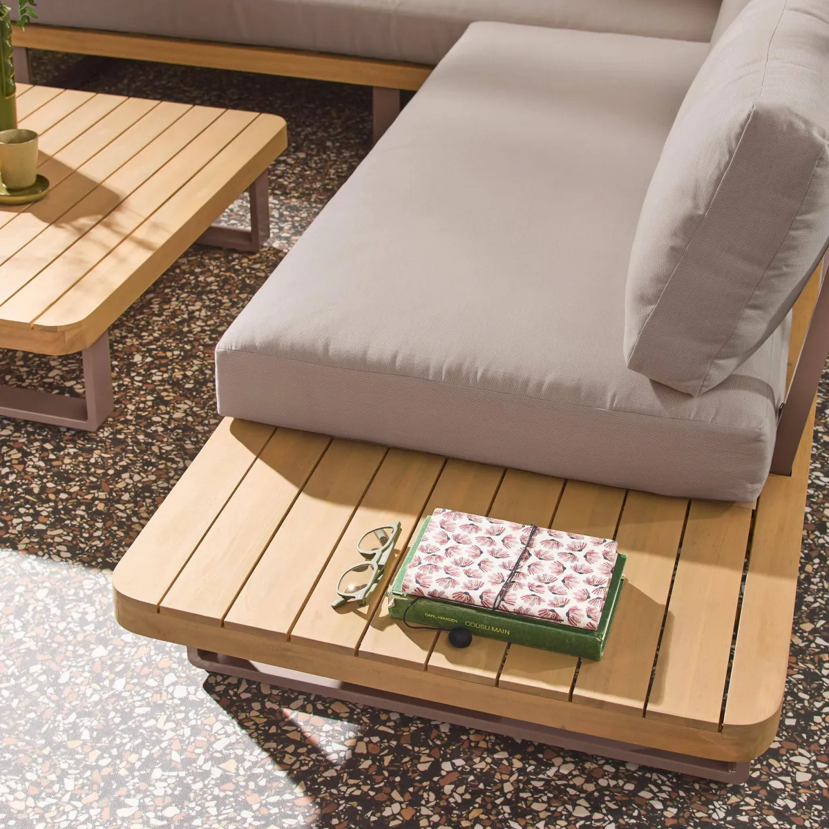 sweeek Salotto da giardino angolare in legno di acacia e alluminio, 5 posti