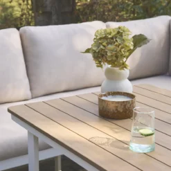 sweeek Salotto da giardino in legno di acacia e alluminio, 8 posti