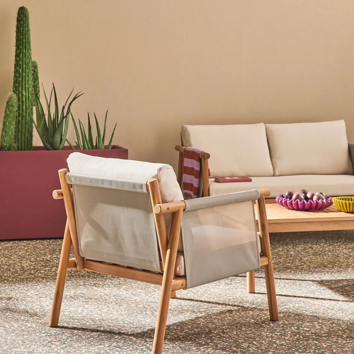 sweeek Salotto da giardino in legno di acacia e tessuto beige, 4 posti