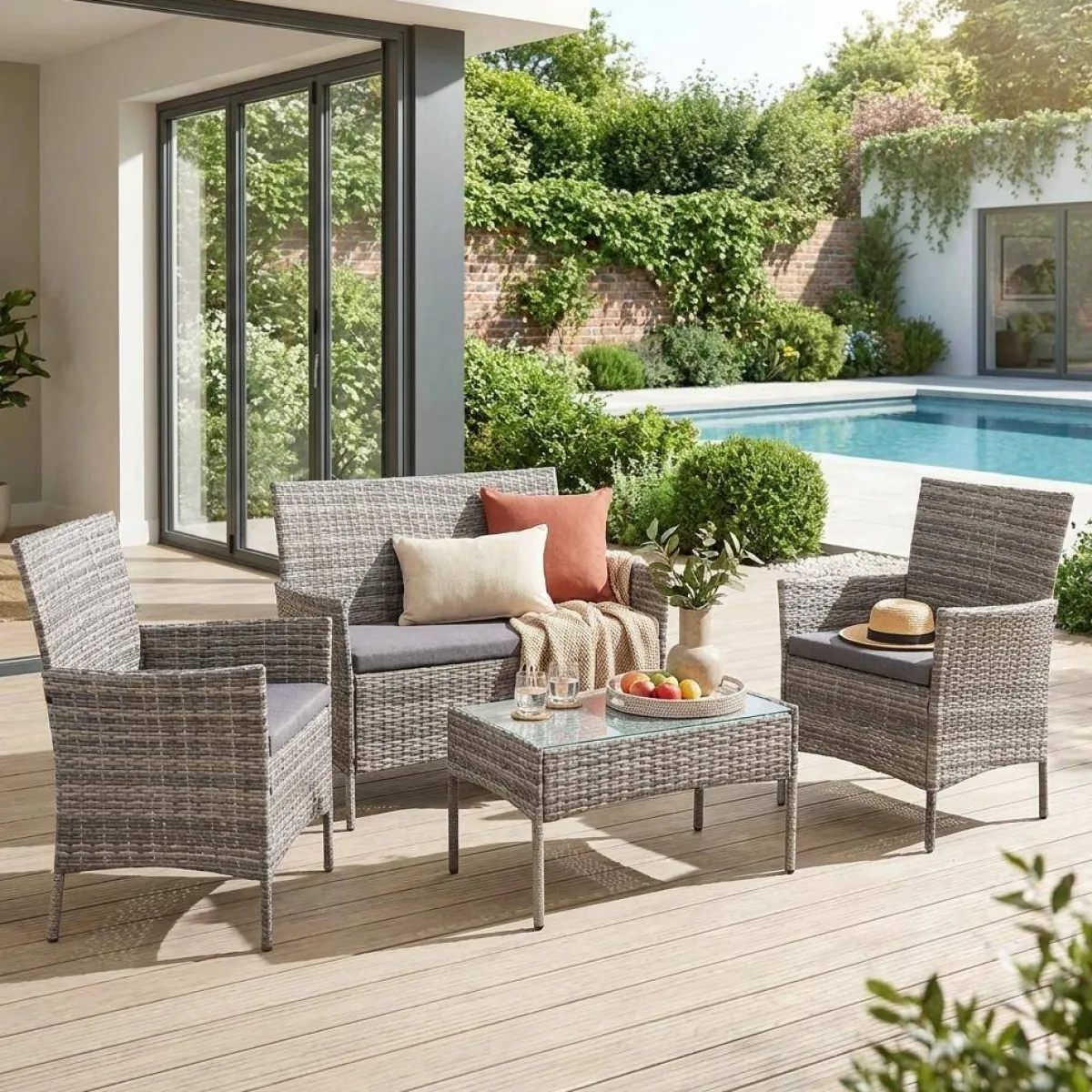 sweeek Salotto da giardino in resina intrecciata, 4 posti
