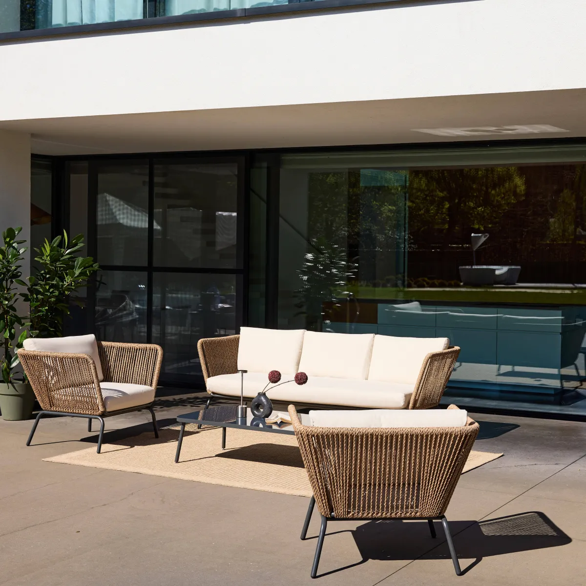 sweeek Salotto da giardino in resina intrecciata effetto rattan, 5 posti