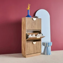 sweeek Scarpiera con decoro effetto legno di mango scanalato, 3 ante
