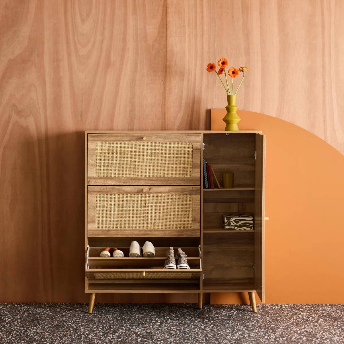 sweeek Scarpiera con decoro in legno e canna, 3 ante