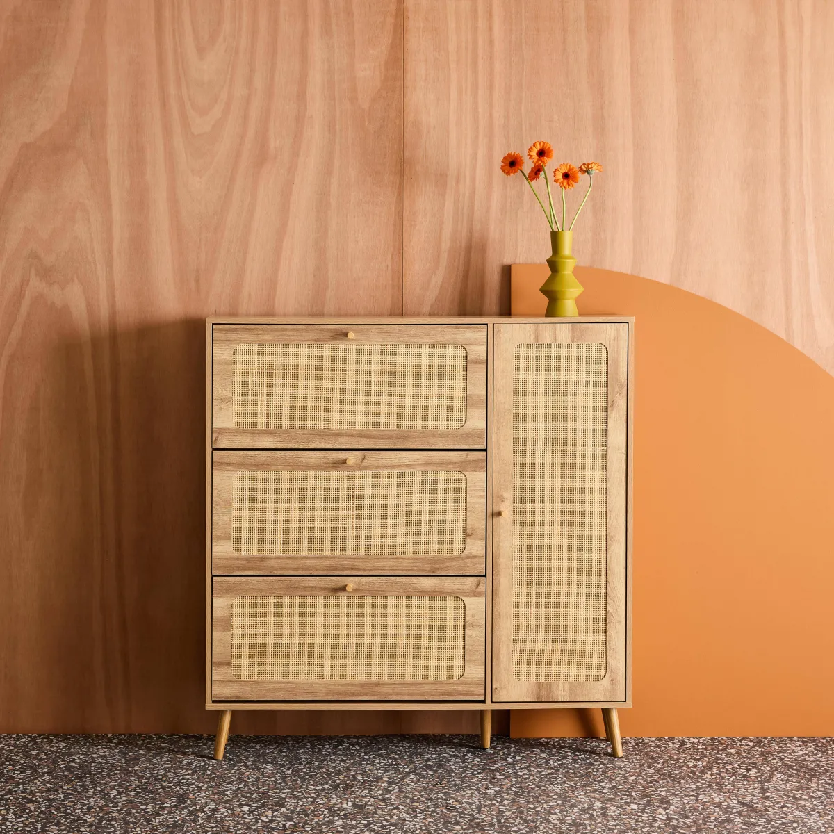 sweeek Scarpiera con decoro in legno e canna, 3 ante