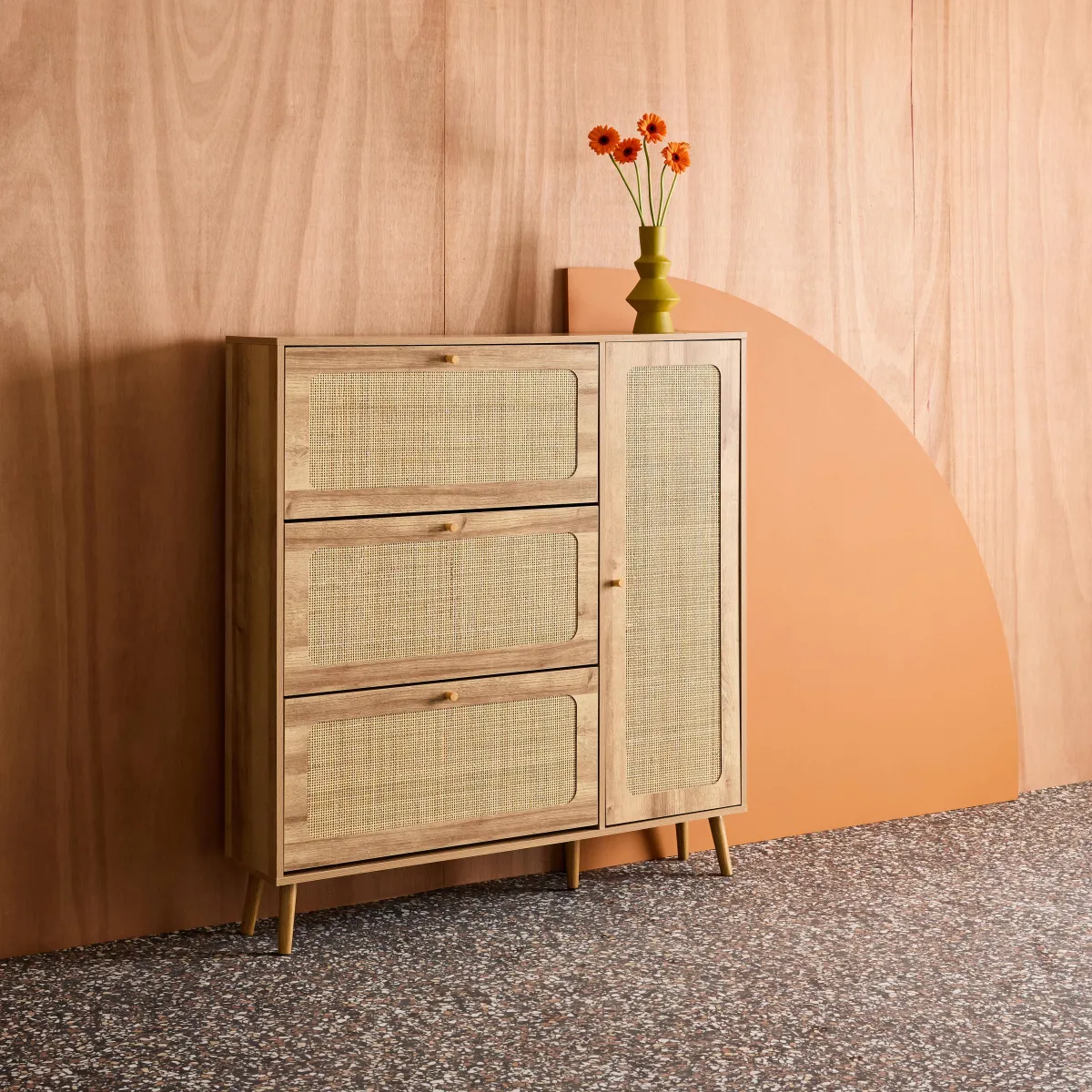 sweeek Scarpiera con decoro in legno e canna, 3 ante