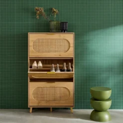sweeek Scarpiera con decoro in legno e canna, 3 ante