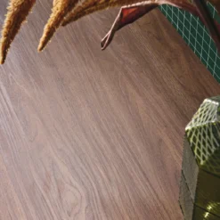 Scrivania effetto legno 2 cassetti 1 vano 120cm