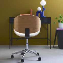 sweeek Sedia da ufficio con rotelle, effetto legno curvato e similpelle