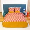 sweeek Set biancheria da letto in cotone con motivo a scacchi rosso e arancione, 2 posti
