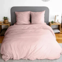 sweeek Set biancheria da letto in microfibra rosa, 2 posti