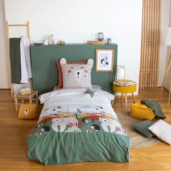 sweeek Set biancheria da letto in microfibra reversibile stampato foresta d'autunno, 140cm