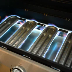 sweeek Set 4 bruciatori e 4 diffusori per barbecue Richelieu, D'Artagnan e Rochefort