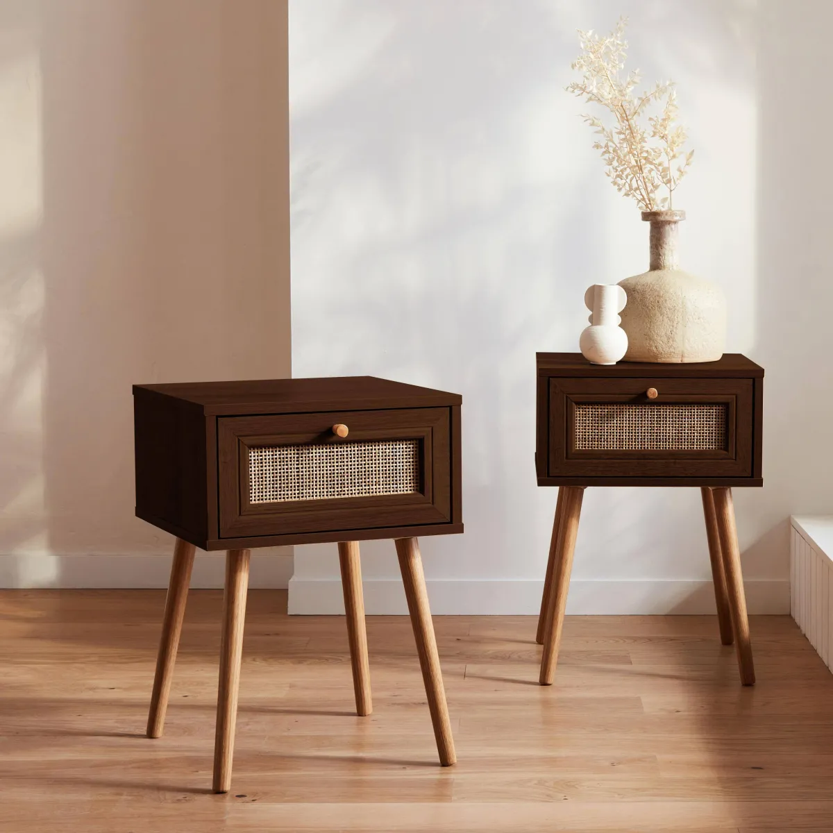 sweeek Set 2 comodini effetto legno e cannage