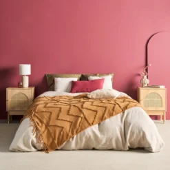 sweeek Set 2 comodini in legno con ante in cannage