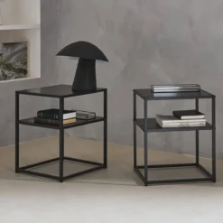 sweeek Set 2 comodini in metallo nero con ripiano