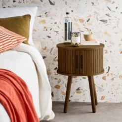sweeek Set 2 comodini scandinavi decorazione legno 2 ante scorrevoli