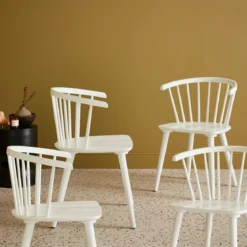 Set di 4 sedie in legno