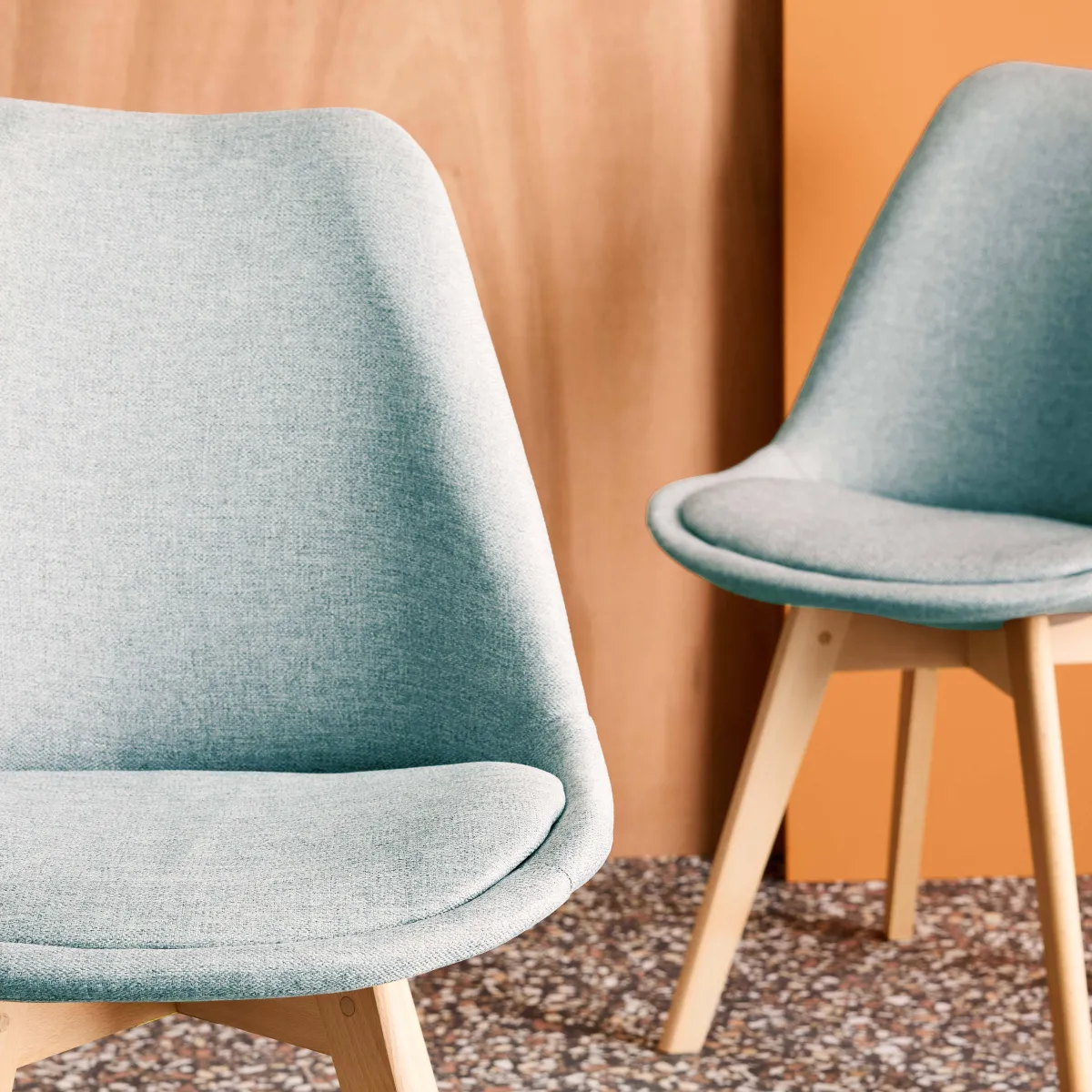 sweeek Set di 4 sedie scandinave in legno di faggio e tessuto semplice