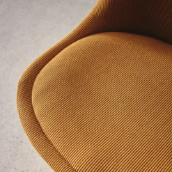 Set di 4 sedie scandinave in legno di faggio e velluto a coste