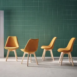 Set di 4 sedie scandinave in legno di faggio e velluto a coste