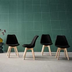Set di 4 sedie scandinave in legno di faggio e velluto a coste