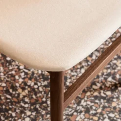 sweeek Set di 2 sedie vintage in legno di hevea e tessuto