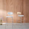sweeek Set di 2 sgabelli da bar in rovere e tessuto idrorepellente piedi in metallo cromato