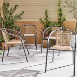 sweeek Set 4 poltrone da giardino in resina naturale
