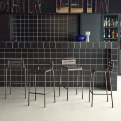 sweeek Set 4 sedie alte bistrot in acciaio