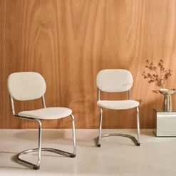sweeek Set 2 sedie arrotondate metallo, tessuto ciniglia e gambe cromate