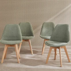 Set 4 sedie scandinave bouclé e gambe in legno