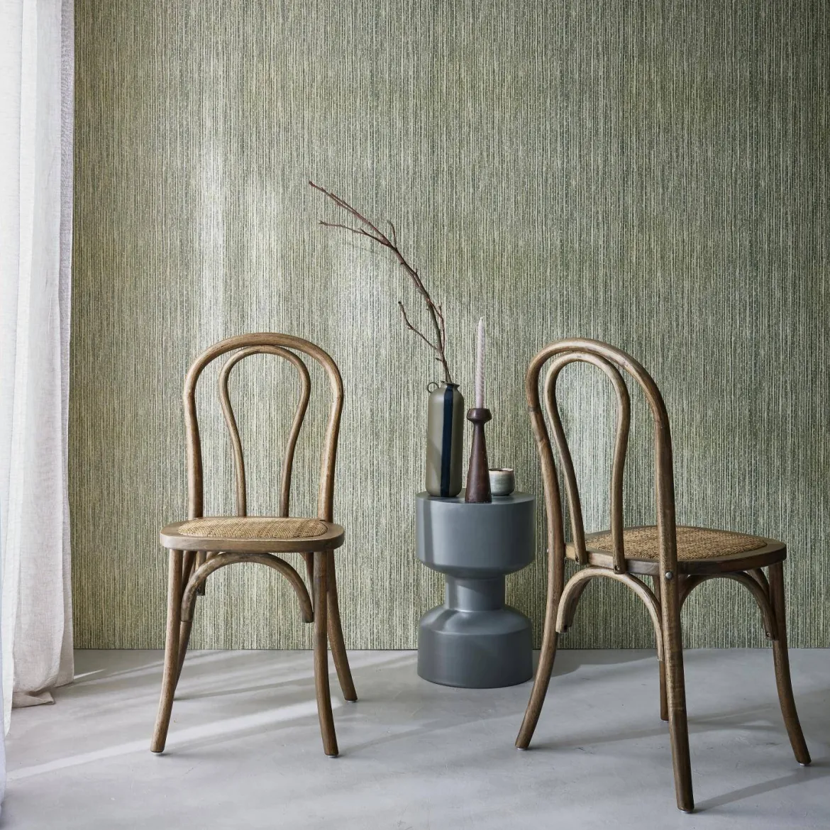 Set 2 sedie vintage in legno e rattan