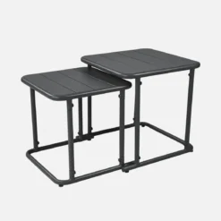 Set tavolini da esterno quadrati in acciaio