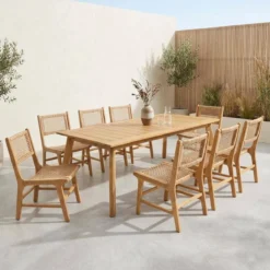 sweeek Set tavolo da giardino allungabile in legno di acacia con 8 sedie