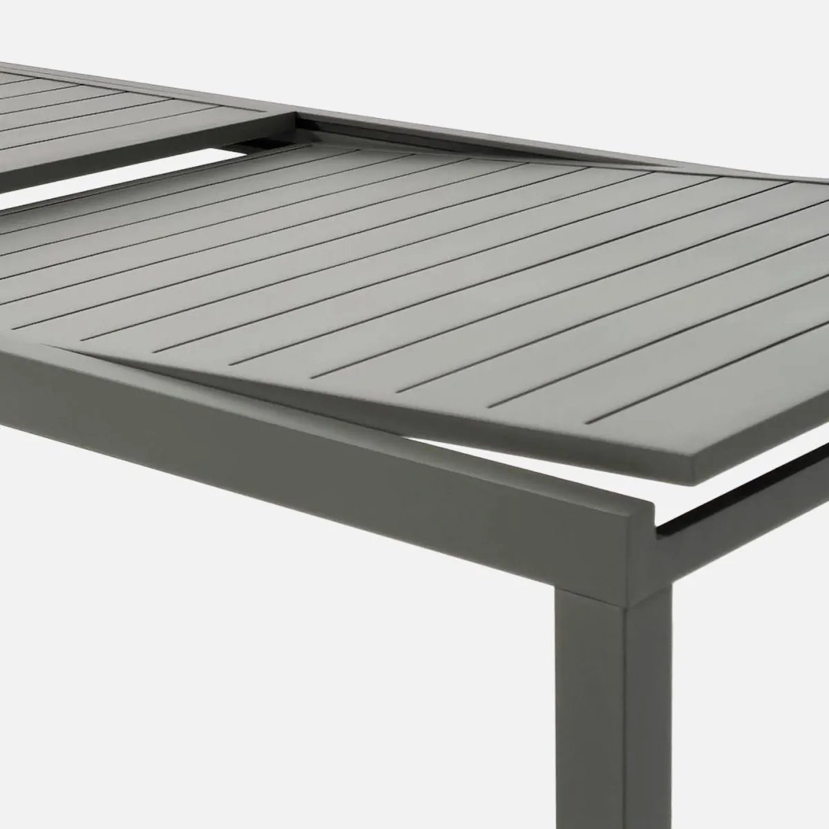 sweeek Set tavolo da giardino allungabile in alluminio con 10 sedie
