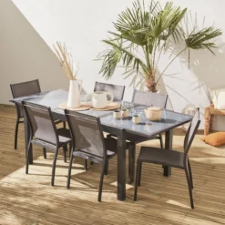 Set tavolo da giardino allungabile in legno con 10 sedie