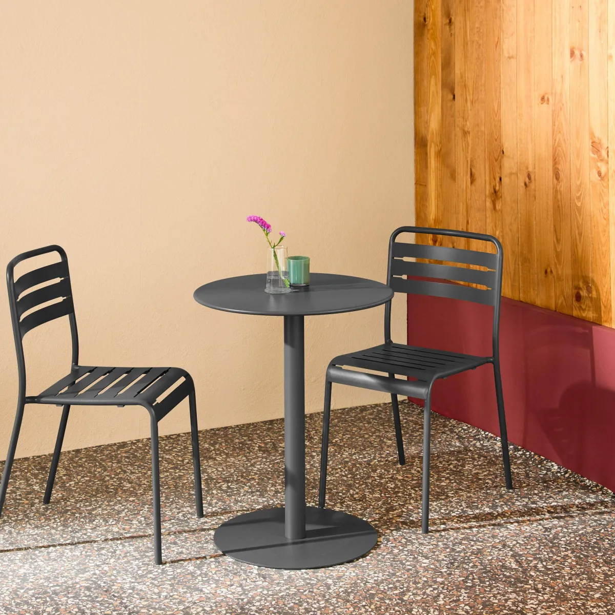 sweeek Set tavolo da giardino bistrot rotondo in acciaio con 2 sedie