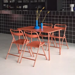 sweeek Set tavolo da giardino bistrot pieghevole in acciaio con 4 sedie, 120cm