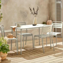 sweeek Set tavolo da giardino bistrot in metallo con 4 sedie, 120cm