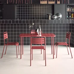sweeek Set tavolo da giardino bistrot in metallo con 4 sedie, 120cm