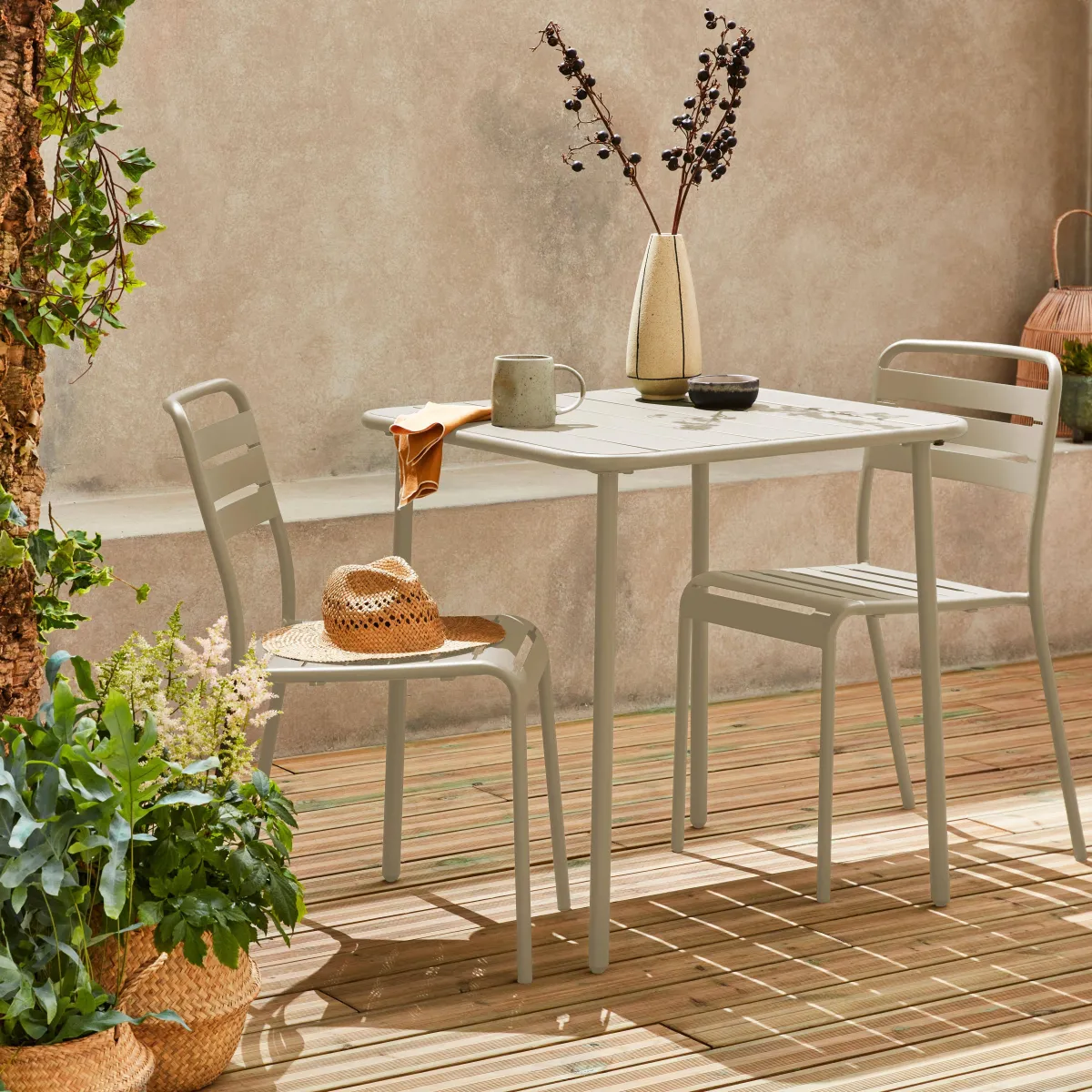 sweeek Set tavolo da giardino in acciaio con 2 sedie, 70cm