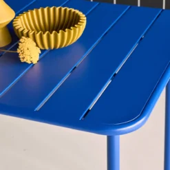 sweeek Set tavolo da giardino in acciaio con 8 sedie, 160cm