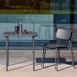 sweeek Set tavolo da giardino in metallo con 2 sedie